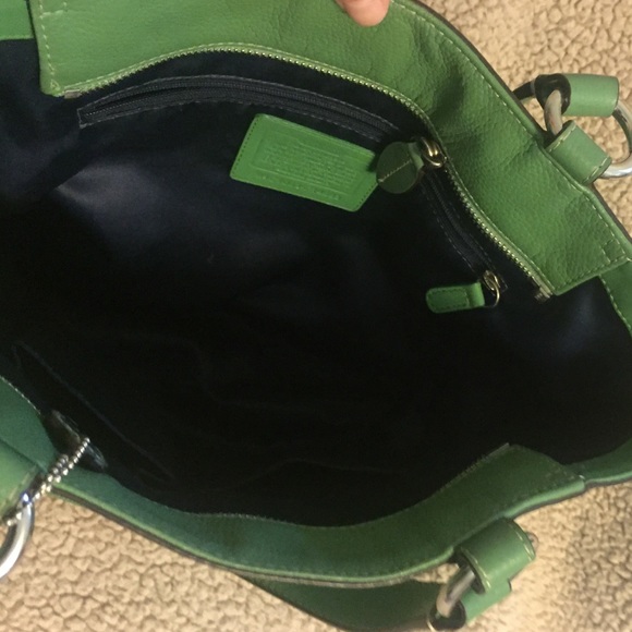 Authentic Coach purse - Picture 3 of 3